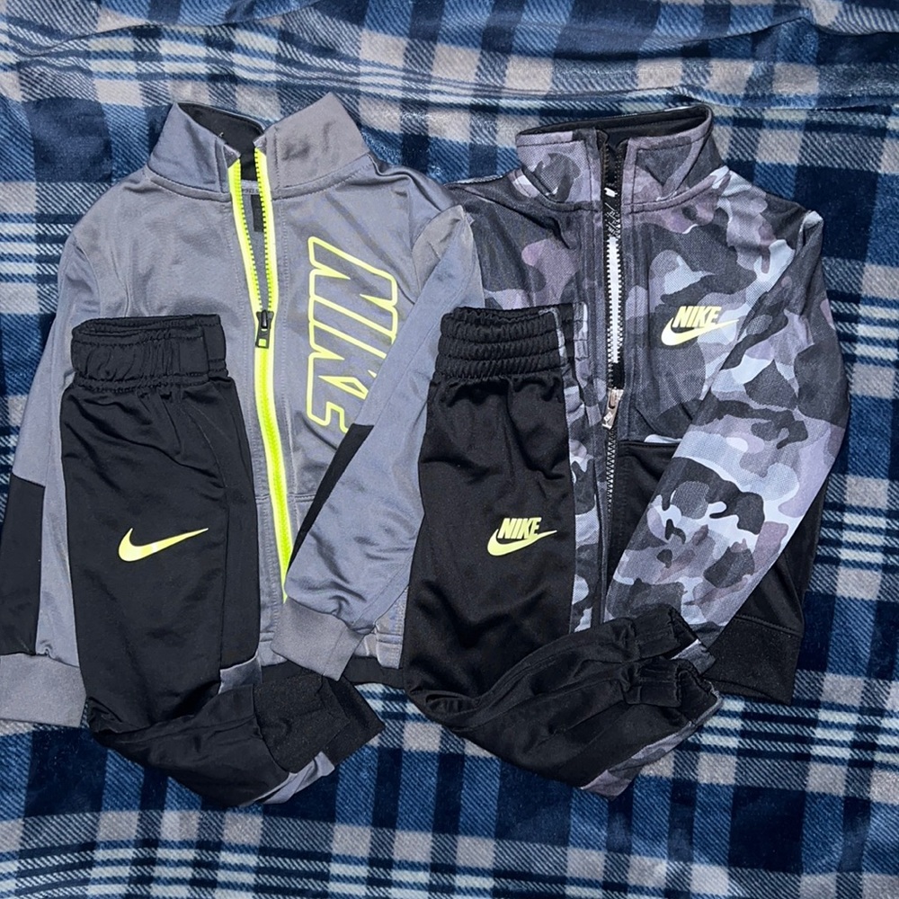 2 Nike outfits
